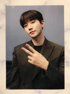 2PMジュノフラッグ 2PM271：ジュノ】／2PM 写真L版 - メルカリ