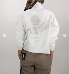 【オリーヴ様新品タグ付】8ヤーズ♪ Typography L オリーヴ様新品タグ付】8ヤーズ♪ Typography L - メルカリ