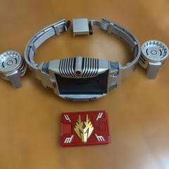 CSM 仮面ライダー龍騎　Vバックル　4大仮面ライダーver.