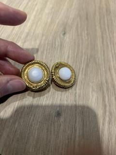 【特別セール品】 シャネルイヤリング94年ヴィンテージ削除前にお値下げ‼️ - メルカリ アクセサリー