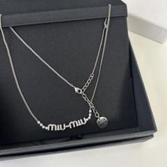 MIUMIU クリスタルロゴメタルネックレス シルバー 正規品 MIUMIU クリスタルロゴメタルネックレス シルバー 正規品 - メルカリ