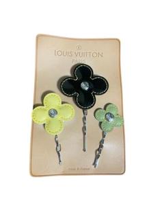 極美品✨LOUIS VUITTON ルイヴィトン  ヘアピン 髪飾り　フラワー 極美品✨LOUIS VUITTON ルイヴィトン ヘアピン 髪飾り フラワー