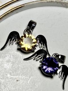特価品❤️2個セット❤️可愛い キラキラ ジルコニア羽モチーフ金属パーツ❤️