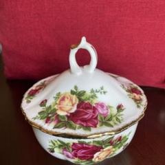 ロイヤルアルバート　小物入れです♡ ROYAL ALBERT - お値下げ可愛いロイヤルアルバート小物入れの