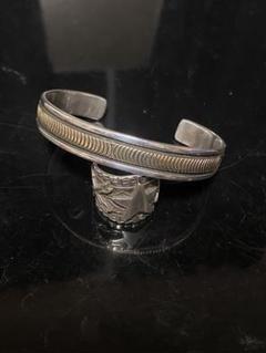 大きな取引 早い者勝ち】未使用品 ブルースモーガン ワイヤーバングル k14 アクセサリー