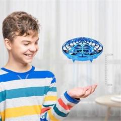 ドローンミニ誘導電動子供のおもちゃUFO航空機電子玩具・リモコン無しで動く