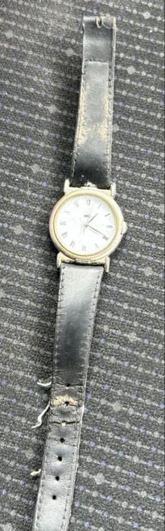 メーカー不明　イタリア製時計　ジャンク品