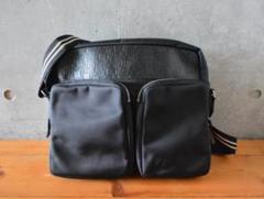dunhill ダンヒル　ディーエイト　ショルダーバッグ　A4　PC収納可　黒