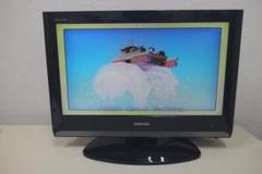 【送料無料】東芝REGZA 19A8000 液晶テレビ TO872