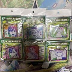 在庫ラスト　ダンダダン　複製原画展　アクリルキーホルダー ダンダダン 複製原画展 アクリルキーホルダー - メルカリ