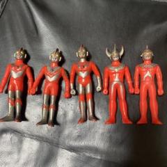 ウルトラマンシリーズ フィギュア 100体　まとめ売り　おまけ付き ウルトラマン怪獣フィギュアセット 22体 - メルカリ
