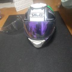 ①SHOEIヘルメットGT-Air PENDULUM ②SENA20Sインカム