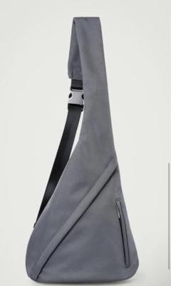 COS スリングクロスボディバッグ　グレー COS スリングクロスボディバッグ グレー - メルカリ