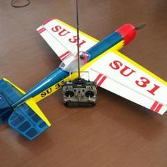ラジコン飛行機「少飛行」「フタバ8CH,送信機+バッテリー」セット中古