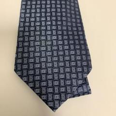 ジバンシー silk シルク セレブ 高級 上品 イタリア italy ブルー系