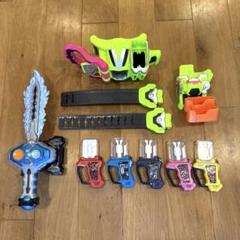ゼロワンドライバー、エグゼイドセット、ガシャコンソード Bakuen Hyoketsu DX Gashacon Sword | KAMEN RIDER TOY WEB