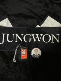 ENHYPEN JUNGWON タオル IDカード 缶バッジ セット ENHYPEN JUNGWON タオル IDカード 缶バッジ セット