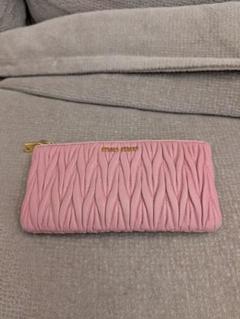 miu miu ギャザー加工ポーチ ピンク 即購入OK