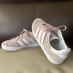 adidas GAZELLE ピンクベージュ　スニーカー　22.5のサムネイル