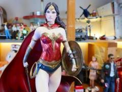 ワンダーウーマン 塗装済完成品 フィギュア スタチュー 像 ジオラマ台座付 ワンダーウーマン 塗装済完成品 フィギュア スタチュー 像