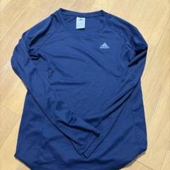 adidas ネイビー 長袖トップス