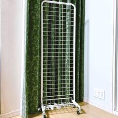 ランドリーワゴン　ディスプレイネット　隙間ワゴン　キャスター付き什器