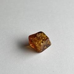 0.5g 琥珀 原石 ポリッシュ