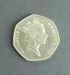 イギリス　旧硬貨　38枚まとめ(50ペンス*12枚　10ペンス*27枚) イギリス 旧硬貨 38枚まとめ(50ペンス*12枚 10ペンス*27枚