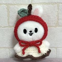 値下げ中！トレカ付きSKZOO リービット10cmぬい& OUTFITセット Stray Kids SKZOO 10cm ぬいぐるみ リービット マジックスクール