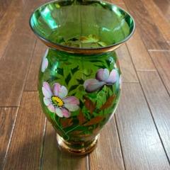 ベネチアンガラス　ボヘミアン　フラワーベース　花瓶 Amazon.co.jp: 花瓶 ボヘミアグラス 大型 ボヘミアンガラス 赤