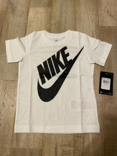 新品タグ付き NIKE ロゴTシャツ 3-4y