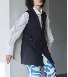 UNITED TOKYO カッティングメッシュベスト ロングジレ ベルト付き 黒 UNITED TOKYO カッティングメッシュベスト ロングジレ ベルト付き 黒