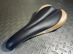 WTB PureV［ゴールド＆ブラック］カスタムサドル WTB* pure-V race saddle BL special (rasta) - BLUE LUG ONLINE