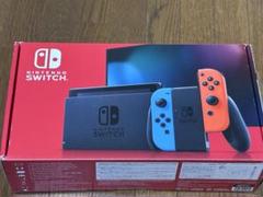 Nintendo Switch 本体、ケース付きのサムネイル