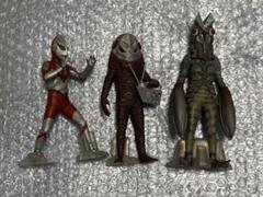 アルティメットルミナス　にせウルトラマン　ザラブ星人　バルタン星人　3体セット 翻訳機を持ったザラブ星人、にせウルトラマンも参戦！発光