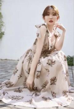 Herlipto Sunflower-Printed Midi Dress - メルカリ