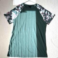 エイチアンドエム　フラワープリント Tシャツ　S カットソー　a1894