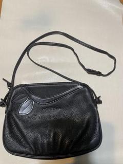 ほぼ未使用MONTOWA モントワ 本革レザー オールブラック ショルダーバッグ MONTOWA モントワ レザーショルダーバッグ 牛革 日本製 - メルカリ