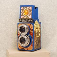 整備済・完動品】二眼レフカメラ RICOHFLEX7 です。
