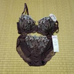 D70 レース装飾 ブラジャーショーツセットダークブラウン