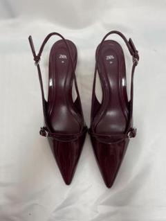 ZARA ビーズ装飾 ポインテッドトゥミュール ZARA シルバー ビーズ装飾 ポインテッドトゥミュール新しい