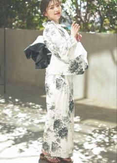 Ditaモノクロ花柄 水彩の十六夜色 Ditaモノクロ花柄 水彩の十六夜色 - メルカリ