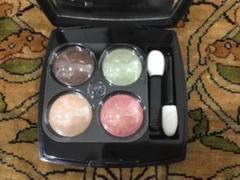 シャネル アイシャドウ CHANEL