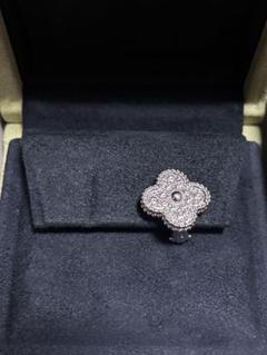 ヴァンクリーフ＆アーペル ピアス ヴィンテージ アルハンブラ　ダイヤ　片方 ヴァンクリーフ＆アーペル(Van Cleef & Arpels)ヴァンクリーフ