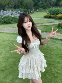 胸元リボン付ミニフレアワンピース デート女子会お出かけに最適！