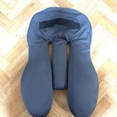 ネルチャー　胸を開くまくら　nelture 枕