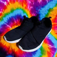 □PUMA□プーマ□幅広ワイド□28.0cm□ランニングシューズ□のサムネイル