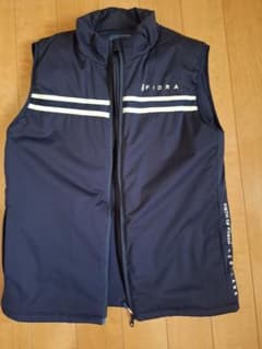FIDRA ネイビー 中綿ベスト Mサイズ FIDRA ネイビー 中綿ベスト Mサイズ - メルカリ