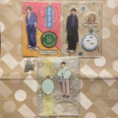 MGA アクリルスタンド ミセス3人セット MGA アクリルスタンド 3人セット - メルカリ