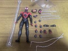 MAFEX　スパイダーマン　マイルス・モラレス アクションフィギュアのサムネイル